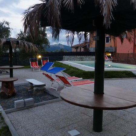 La Fonda Casa Vacanze-Appartamenti Con Piscina Santo Stefano di Magra Extérieur photo