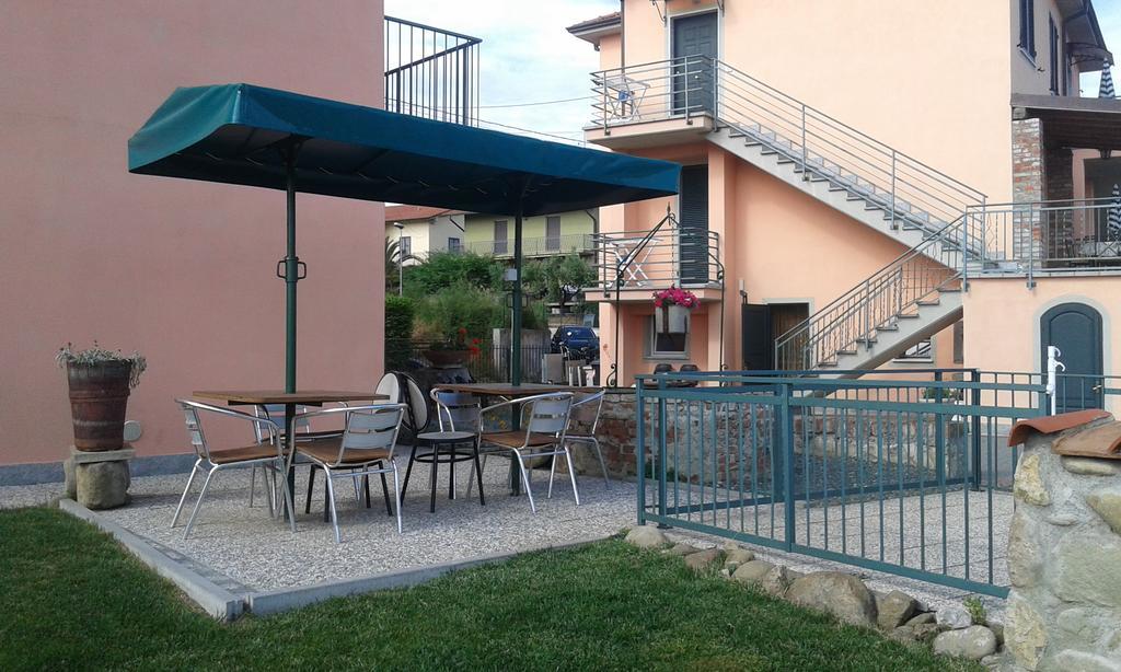 La Fonda Casa Vacanze-Appartamenti Con Piscina Santo Stefano di Magra Extérieur photo